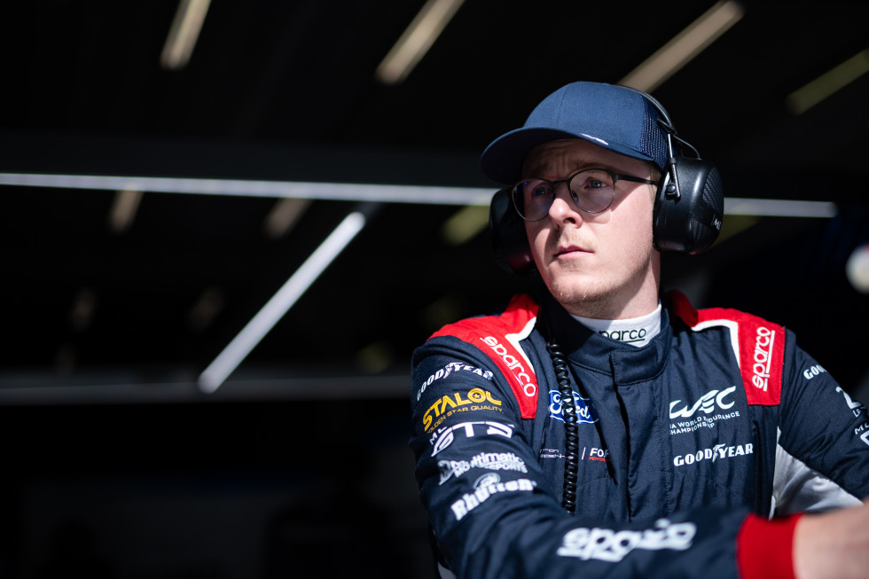 Dennis Olsen starter fra andre rad